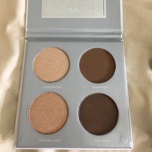 Pur highlight & contour pallete